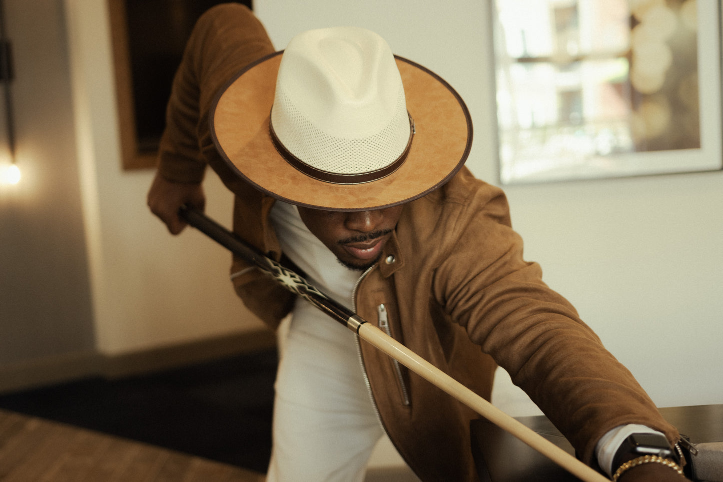 Mr. Sweet (Cognac & Cream) - The Raymond Charles Collection