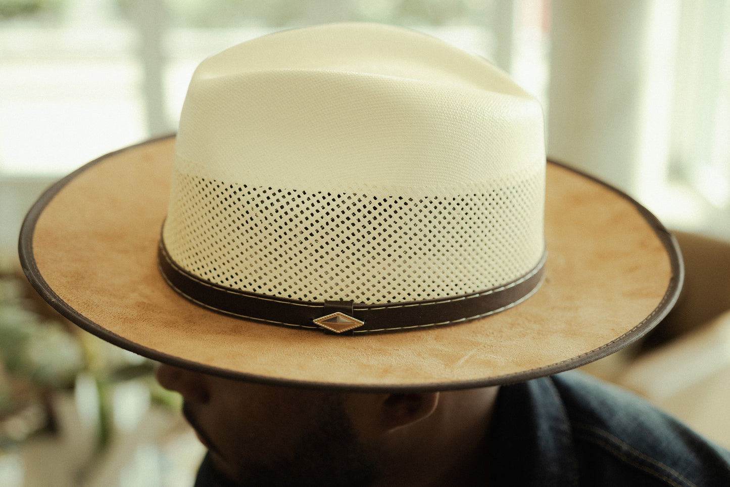 Mr. Sweet (Cognac & Cream) - The Raymond Charles Collection