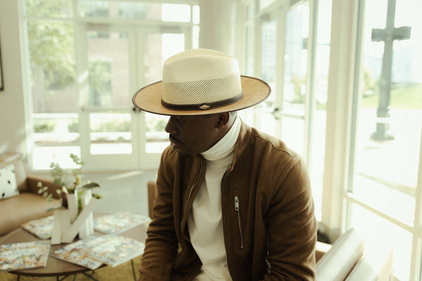 Mr. Sweet (Cognac & Cream) - The Raymond Charles Collection