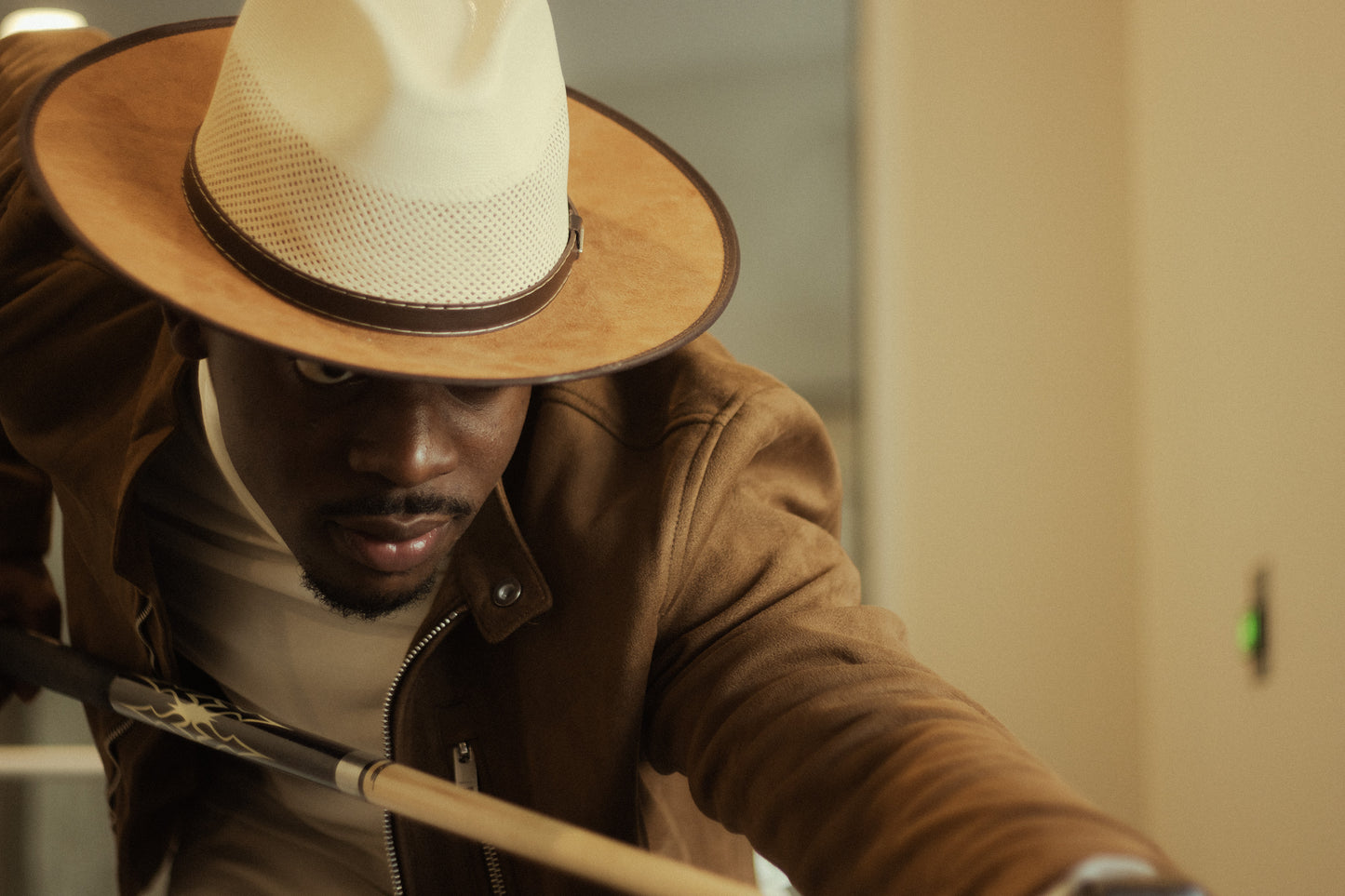 Mr. Sweet (Cognac & Cream) - The Raymond Charles Collection